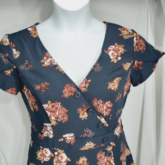 Modcloth Dress Sentimental Floral Print Size Large - Picture 5 of 12
